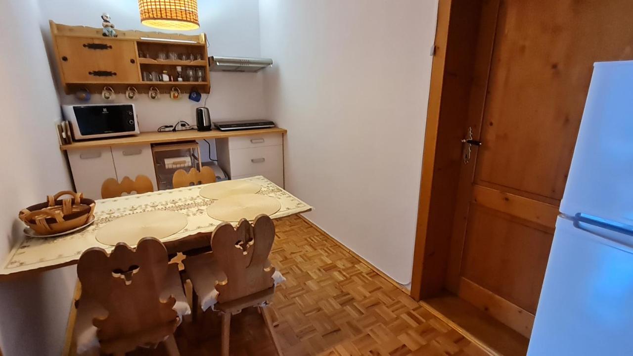 Penzion Piano Apartment Liptovsky Mikulas Ngoại thất bức ảnh